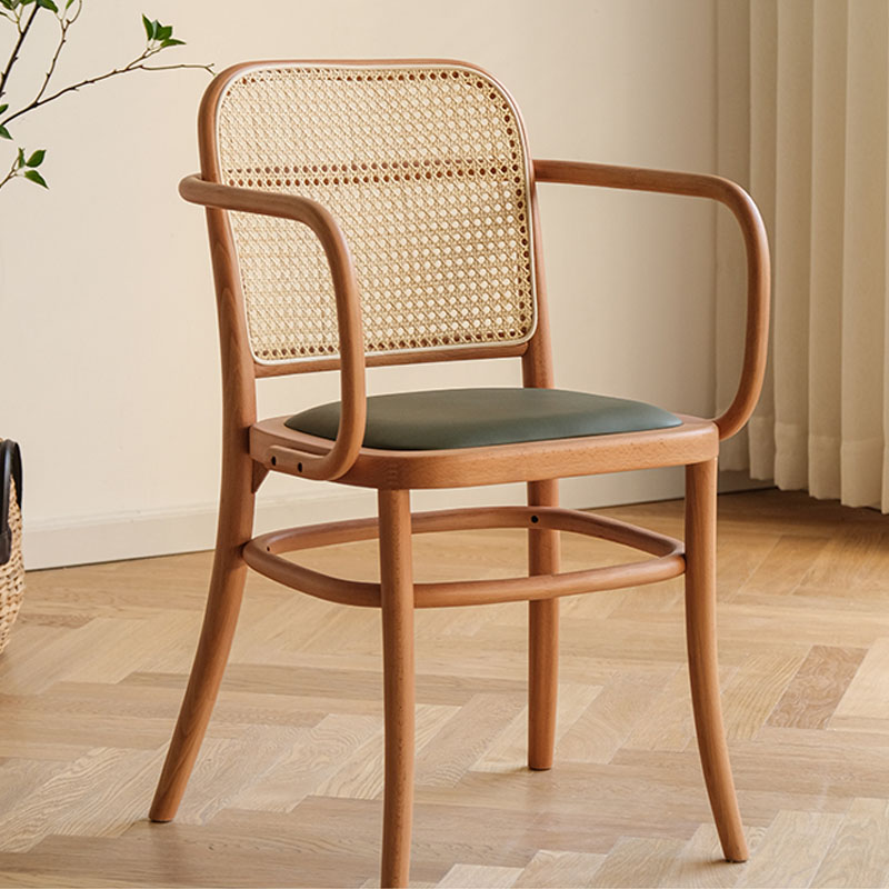 展示品 TEKHNE イタリア FRANTZ 881 ダイニングチェア ラタン 展示品 TEKHNE イタリア FRANTZ 881 ダイニングチェア ラタン