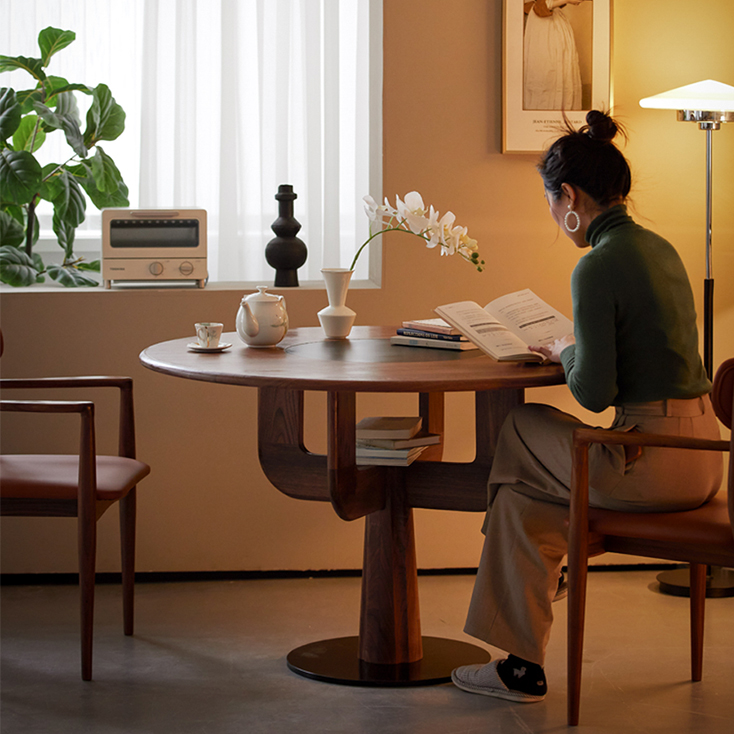 ダイニングテーブル 丸型 ウォールナット材 無垢材 セラミック天板